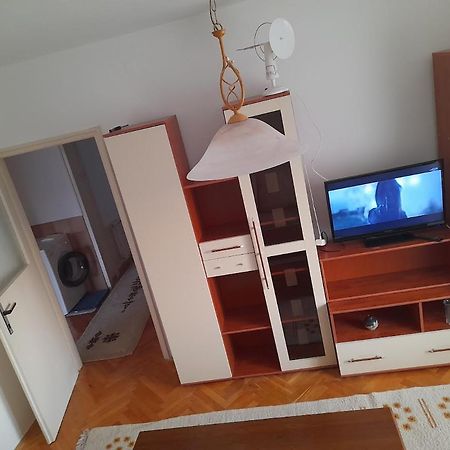 Apartman Bulevar Stupine Tuzla Dış mekan fotoğraf