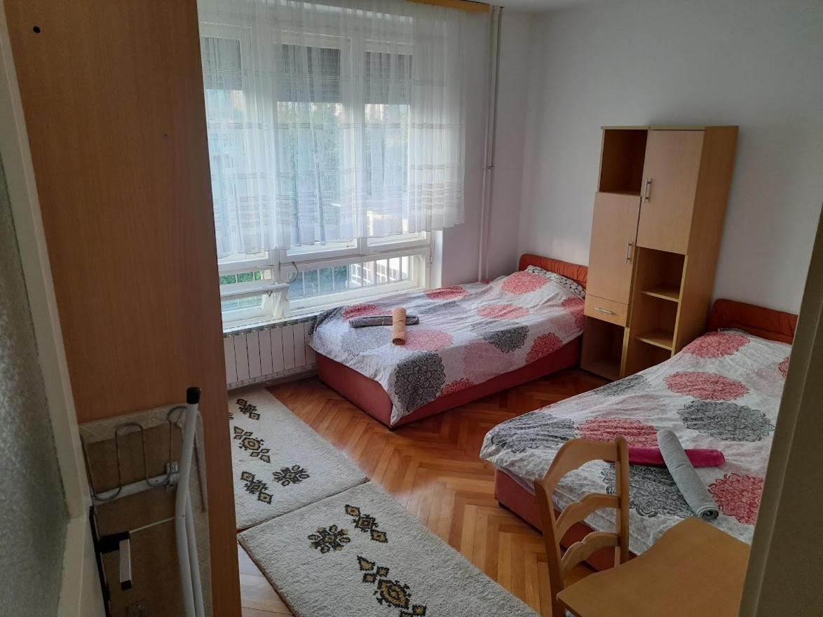 Apartman Bulevar Stupine Tuzla Dış mekan fotoğraf