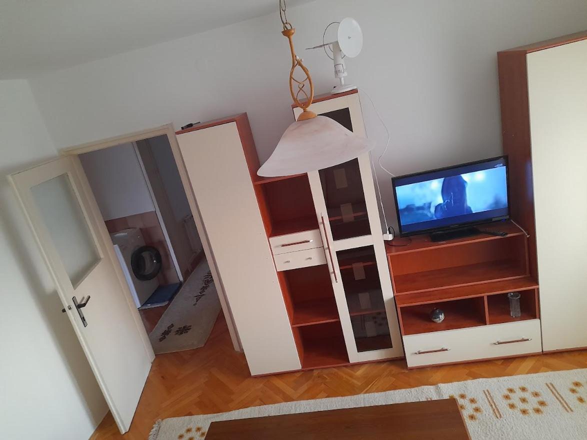 Apartman Bulevar Stupine Tuzla Dış mekan fotoğraf